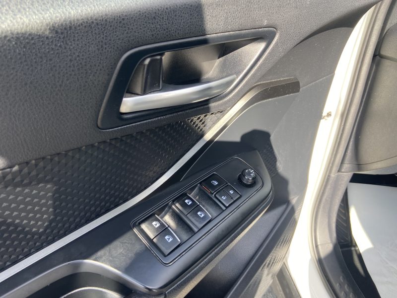 TOYOTA C-HR HYBRID DYNAMIC