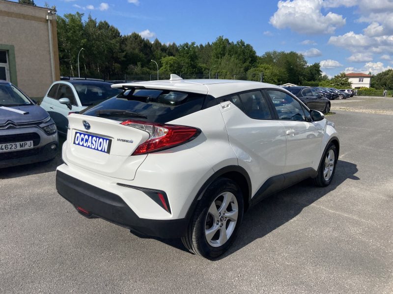 TOYOTA C-HR HYBRID DYNAMIC