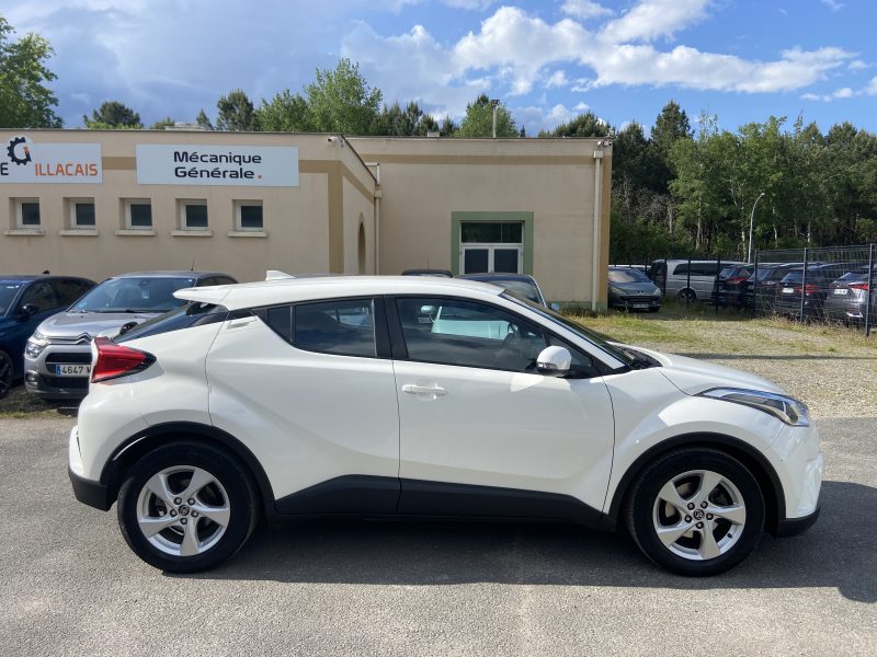 TOYOTA C-HR HYBRID DYNAMIC