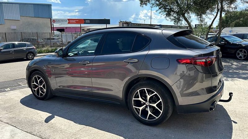 ALFA ROMEO STELVIO 2021