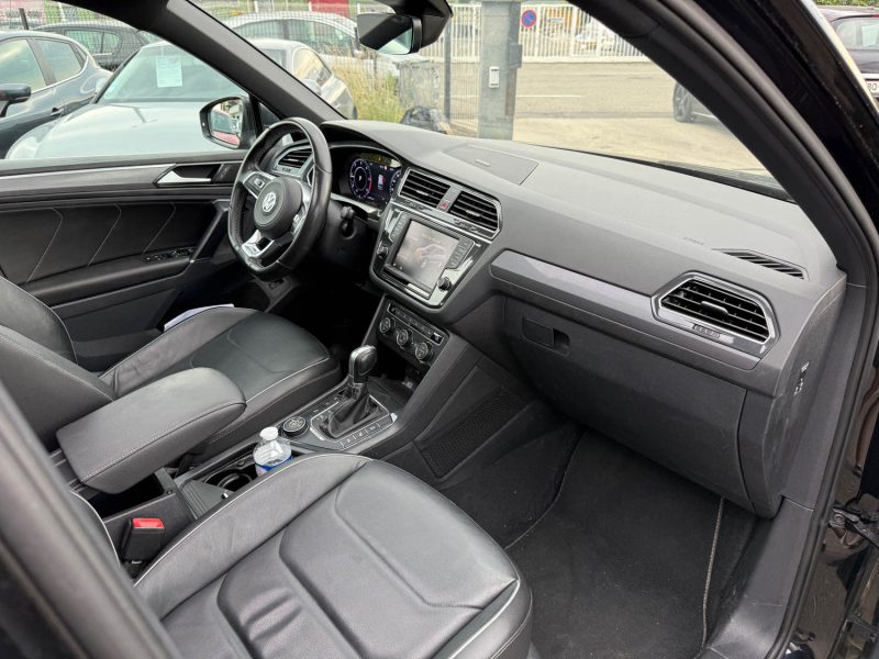 VOLKSWAGEN TIGUAN 2016