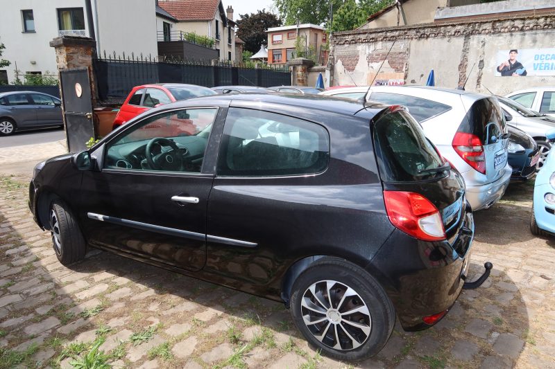RENAULT CLIO 2010