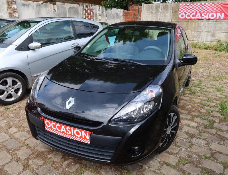 RENAULT CLIO 2010