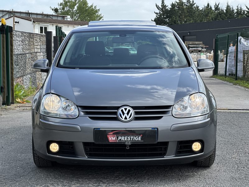 VOLKSWAGEN GOLF 2005