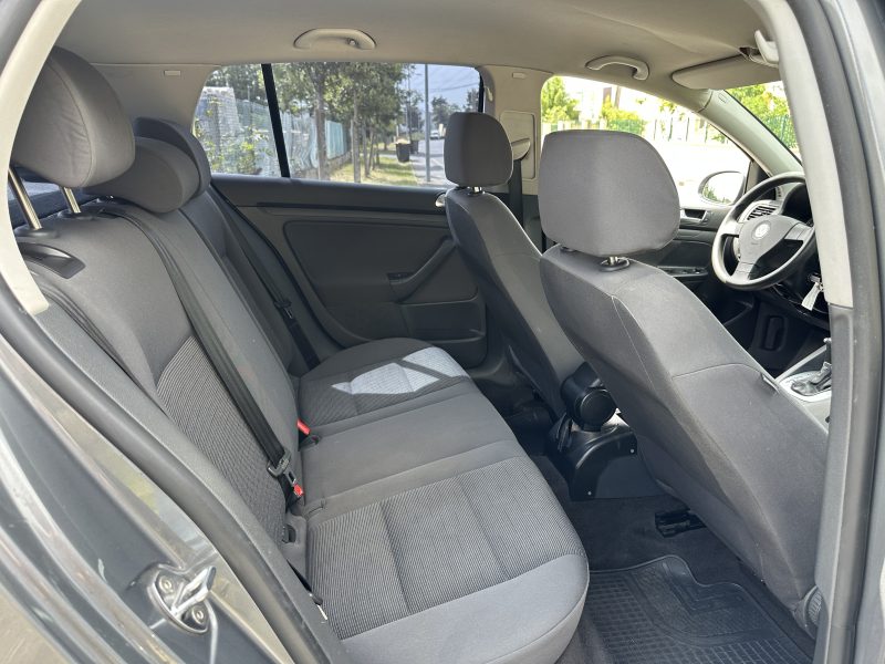 VOLKSWAGEN GOLF 2005