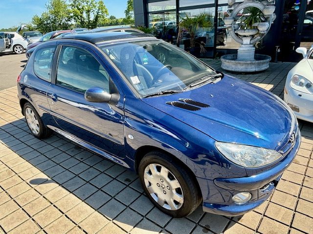 PEUGEOT 206 1.6i 109CH