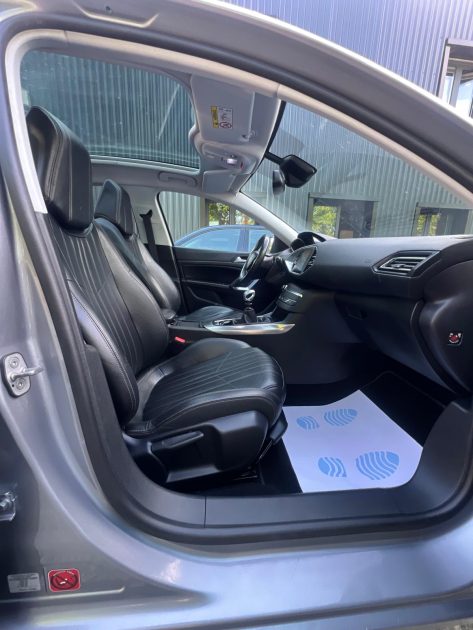 PEUGEOT 308 II  2013