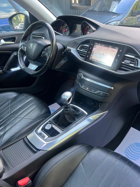 PEUGEOT 308 II  2013