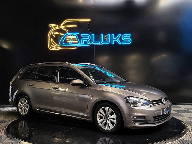 VOLKSWAGEN GOLF VII SW 1.6 TDI 110 cv / ENTRETIEN COMPLET + 2EME MAIN + AIDE AU PARKING AV+AR /