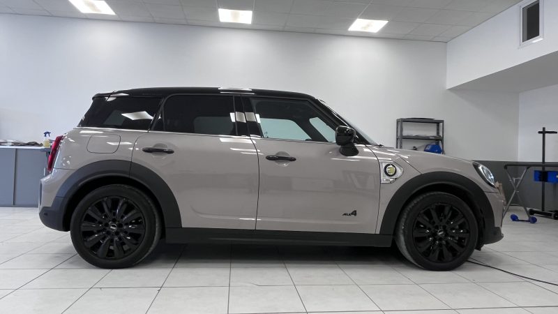 MINI MINI 2022