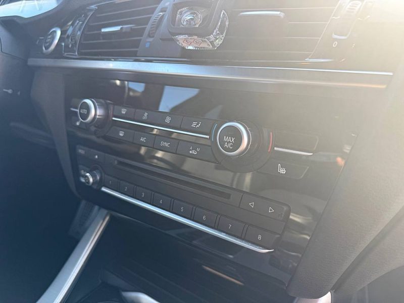 B.M.W. SERIE X4 2017