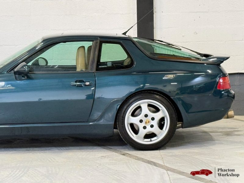 PORSCHE 968 1992