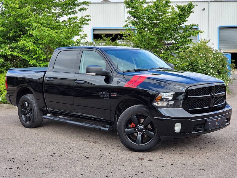 DODGE RAM 1500 Double Cabine 5.7 V8 HEMI 395cv Classic 4X4 Boîte Auto