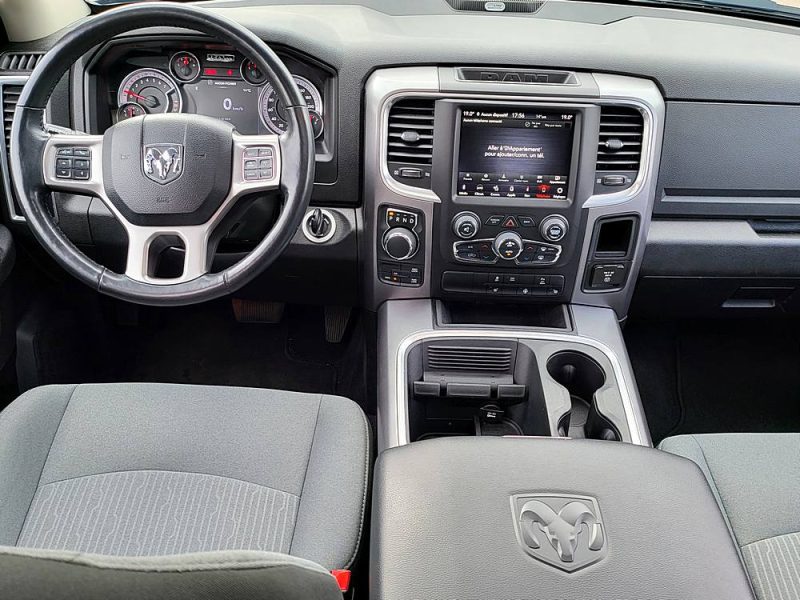 DODGE RAM 1500 Double Cabine 5.7 V8 HEMI 395cv Classic 4X4 Boîte Auto