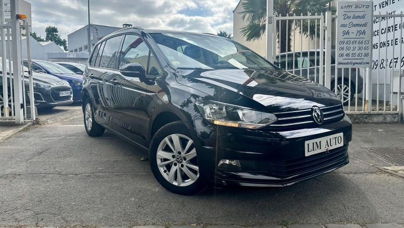 VOLKSWAGEN TOURAN 2021