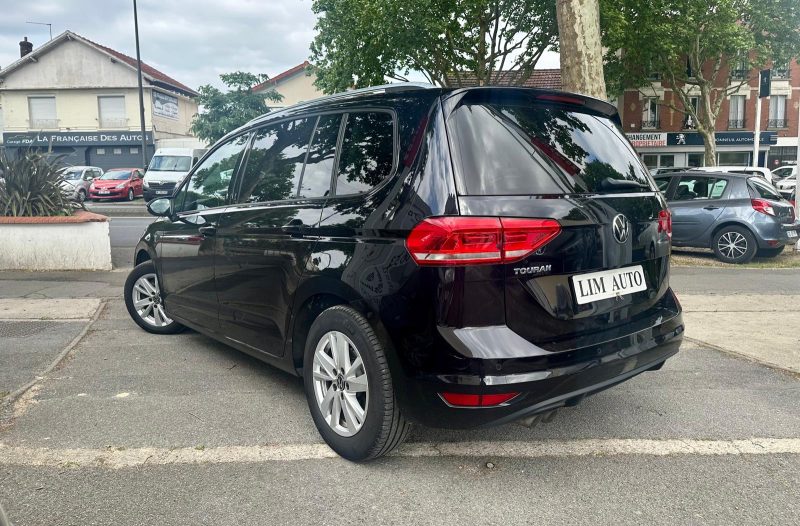 VOLKSWAGEN TOURAN 2021