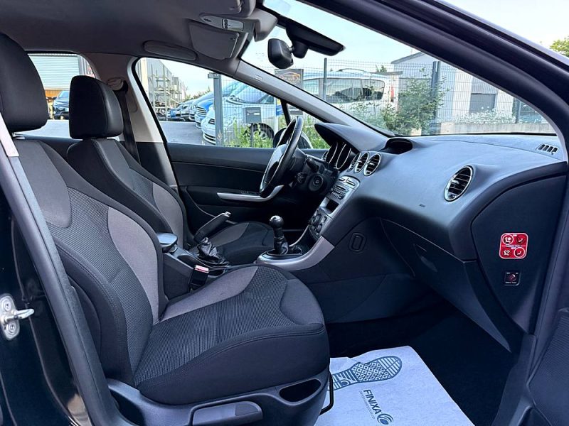 PEUGEOT 308 1.6I VTI 120CH PACK ACTIVE