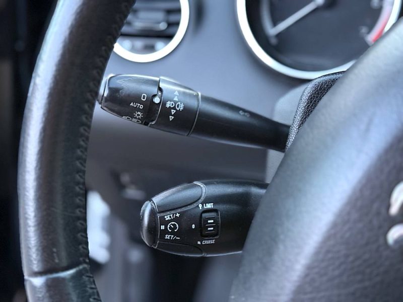 PEUGEOT 308 1.6I VTI 120CH PACK ACTIVE