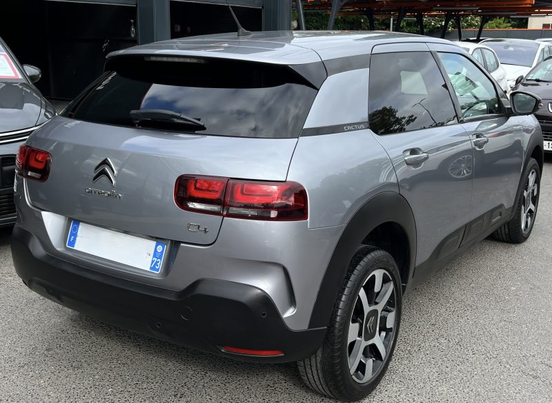 CITROEN C4 CACTUS PHASE 2 SHINE 1.5 HDI 100 Cv APPLE CARPLAY & ANDROID / CAMERA BVM6 - GARANTIE 1 AN