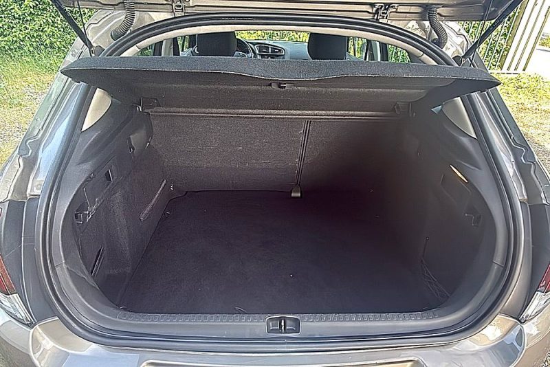 CITROEN C4 1.6 BLUEHDI 120 Millenium Business EAT6 Boite auto