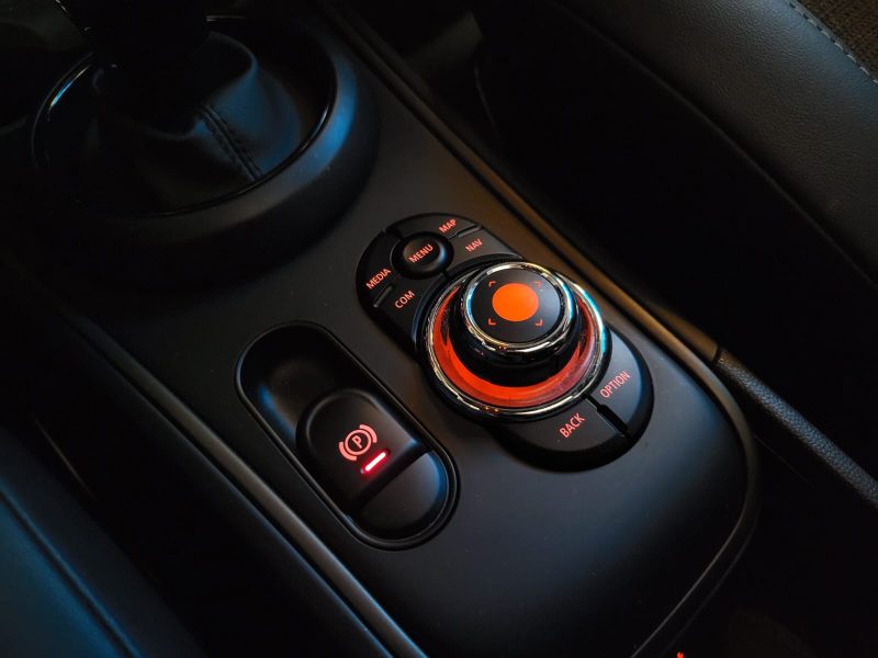 MINI COUNTRYMAN 1.5 136ch BVA7 EDITION NORTHWOOD / TOIT OUVRANT / CAMERA DE RECUL  / SUIVI COMP