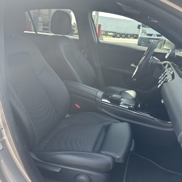 MERCEDES CLASSE A 2.0 200d 150 cv  Business Line Garantie 12 mois