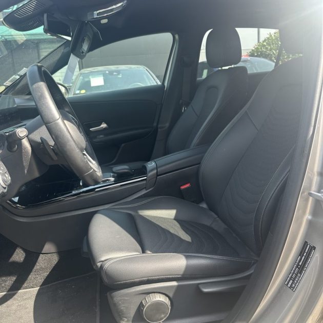 MERCEDES CLASSE A 2.0 200d 150 cv  Business Line Garantie 12 mois