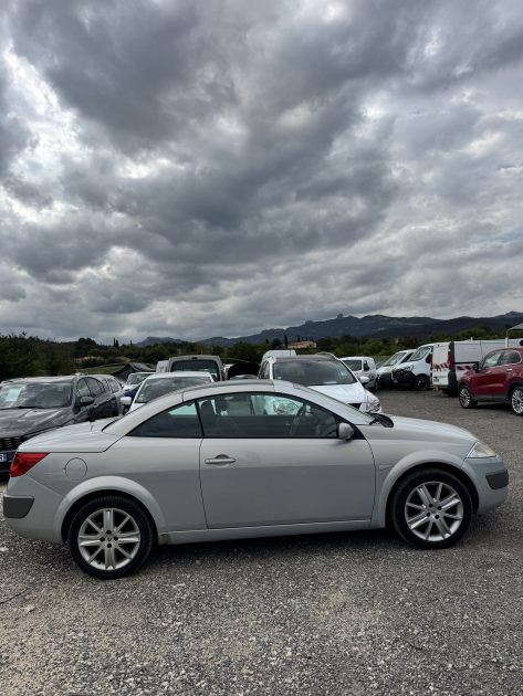 RENAULT MEGANE 1.9 dci CABRIOLET 