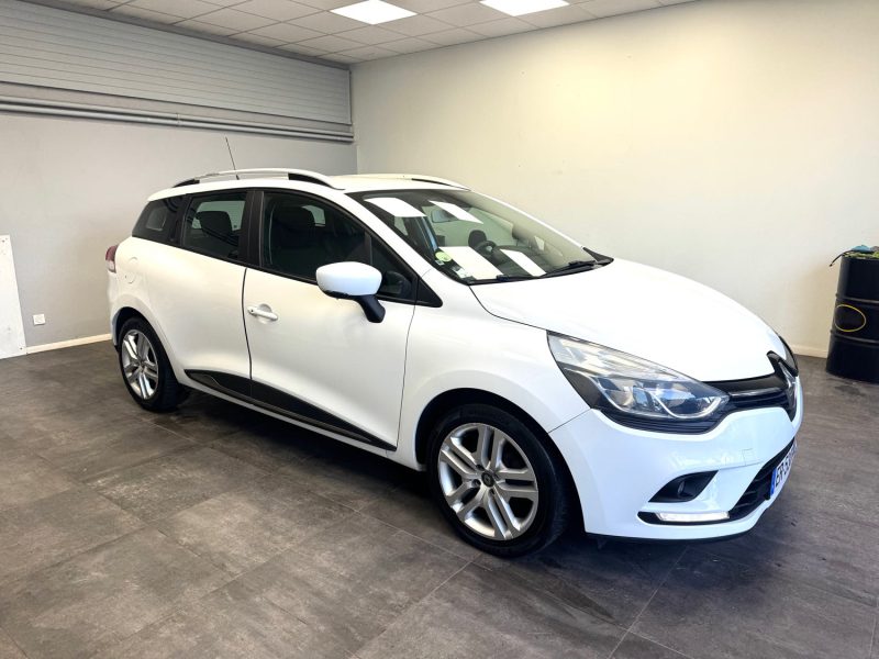 RENAULT  CLIO 4 ESTATE 2017
