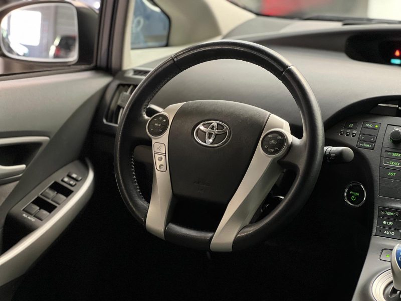 TOYOTA PRIUS 1.8 HYBRIDES 99CH