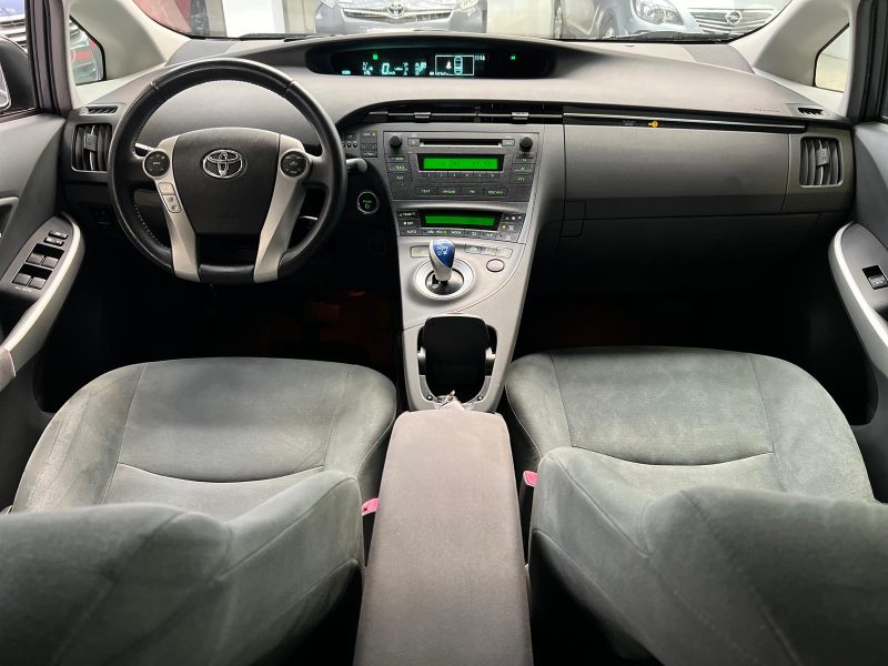 TOYOTA PRIUS 1.8 HYBRIDES 99CH