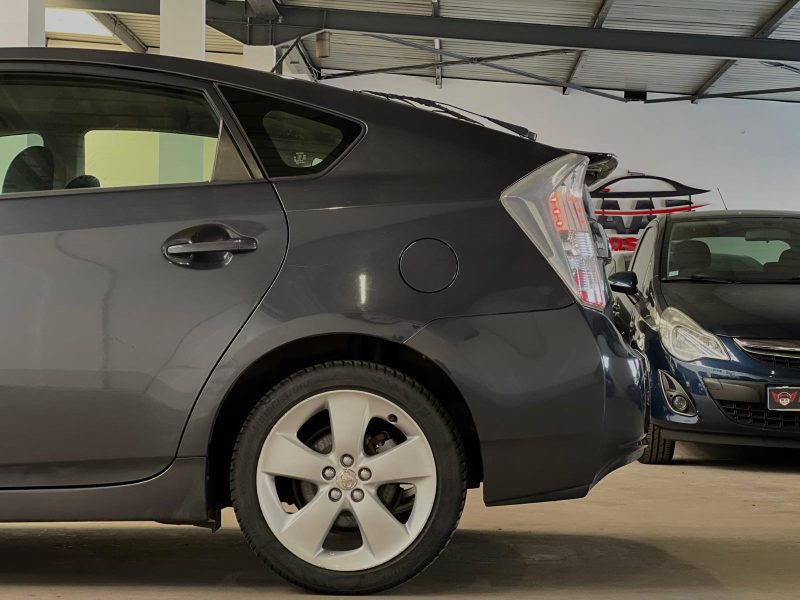 TOYOTA PRIUS 1.8 HYBRIDES 99CH