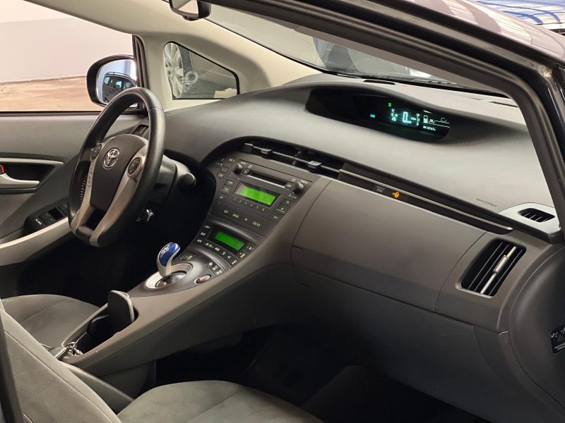 TOYOTA PRIUS 1.8 HYBRIDES 99CH
