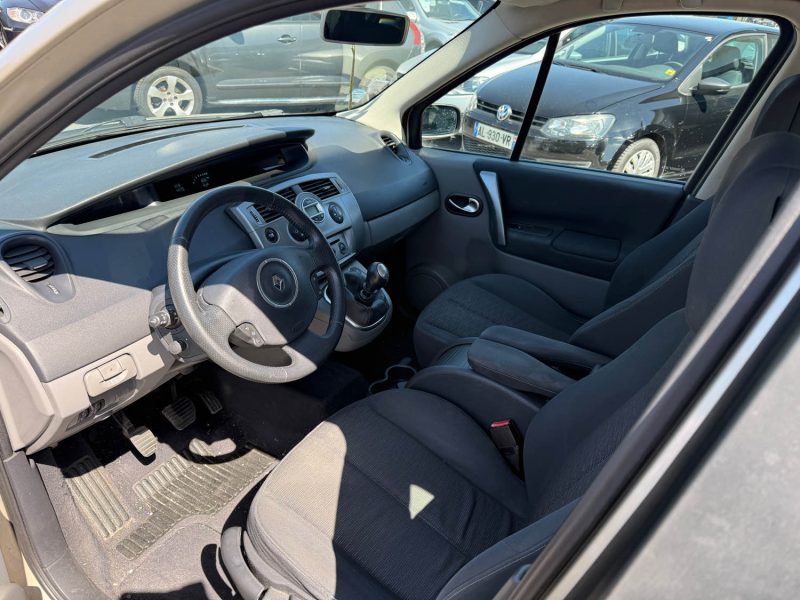 RENAULT MEGANE SCENIC 2006
