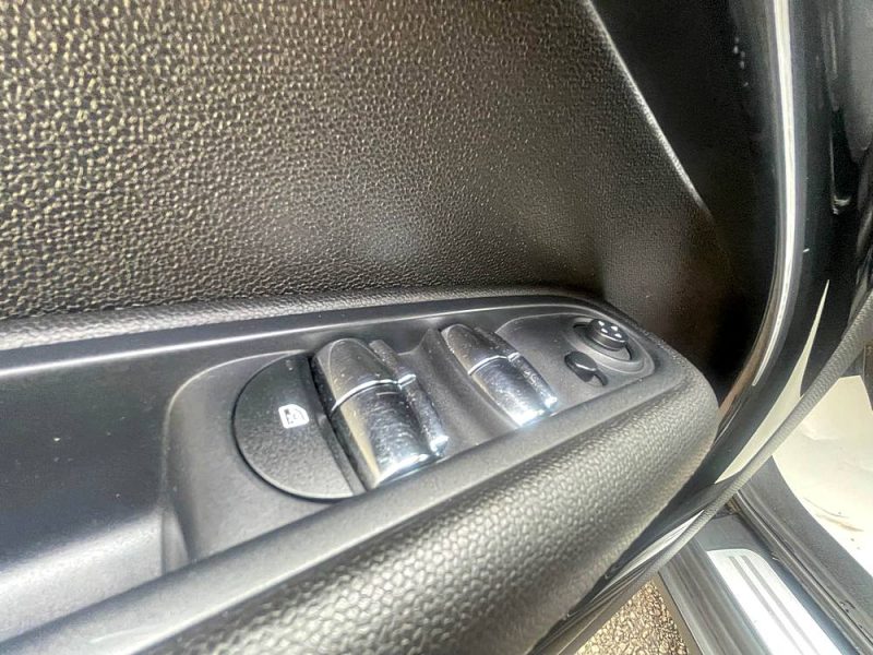 MINI COUNTRYMAN 2015 2 R60 2.0D - 16V COOPER D BOITE AUTO