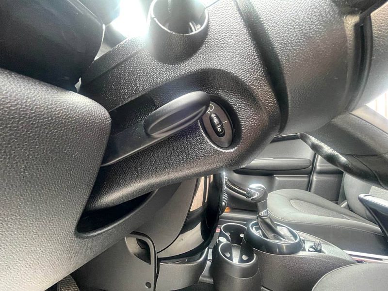 MINI COUNTRYMAN 2015 2 R60 2.0D - 16V COOPER D BOITE AUTO