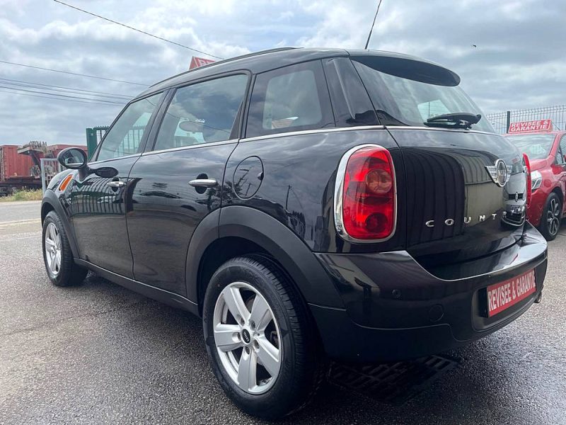 MINI COUNTRYMAN 2015 2 R60 2.0D - 16V COOPER D BOITE AUTO