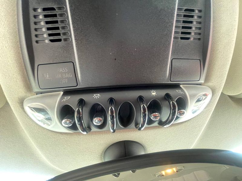 MINI COUNTRYMAN 2015 2 R60 2.0D - 16V COOPER D BOITE AUTO