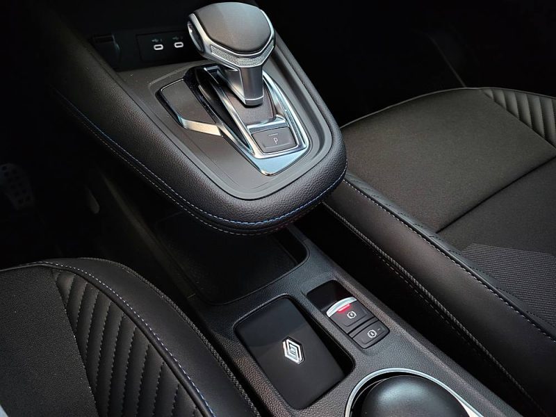 RENAULT CAPTUR II E-TECH Hybrid 145 cv Esprit Alpine Boîte Auto 