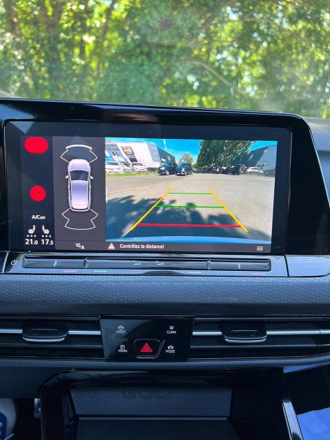 VOLKSWAGEN GOLF 2023