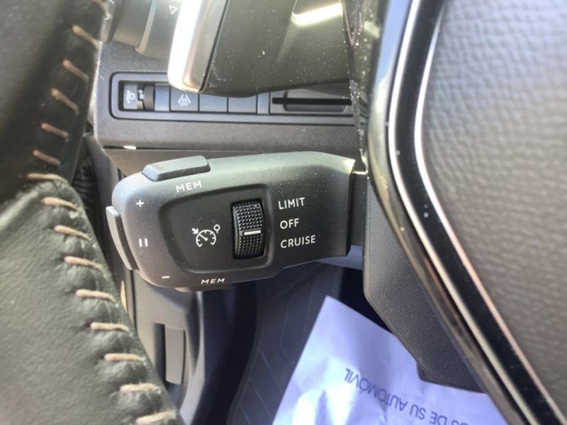 Peugeot 3008 BlueHDi 130ch S&S EAT8 Allure Pack