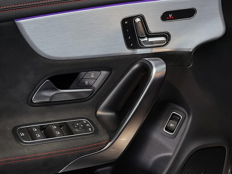 MERCEDES-BENZ CLA (W118) 200d 150cv AMG Line 8G-DCT