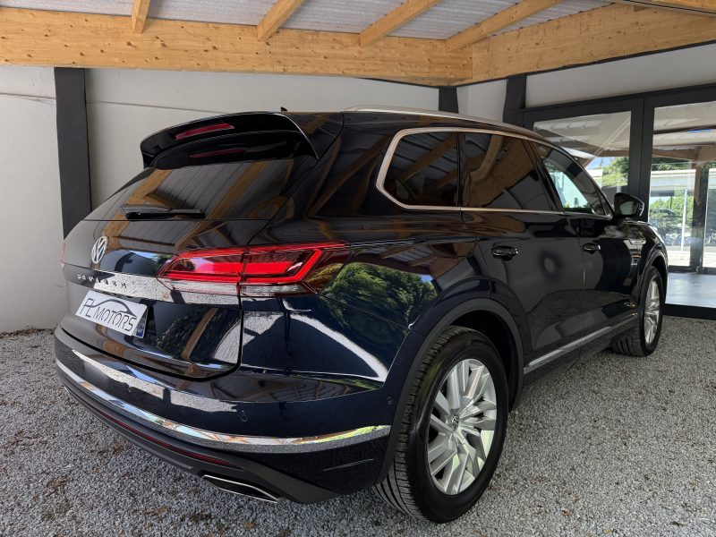 VOLKSWAGEN TOUAREG 2019