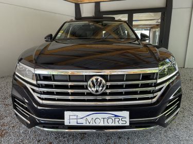 VOLKSWAGEN TOUAREG 2019