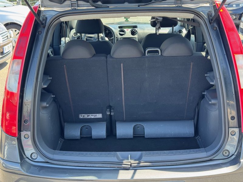 MITSUBISHI  COLT  2009