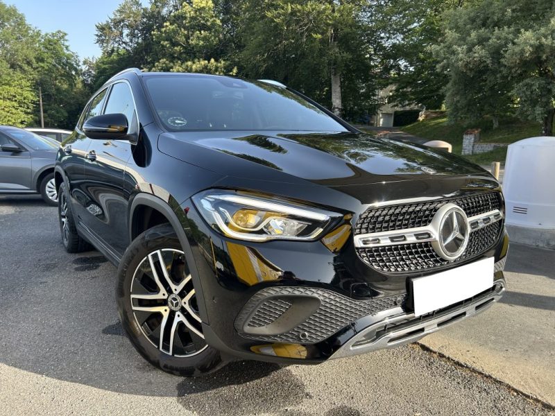 MERCEDES GLA 2023