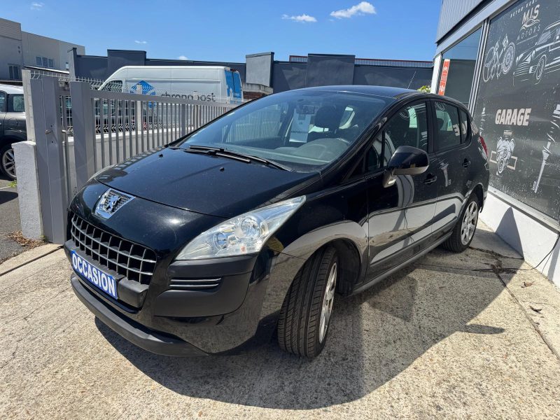 PEUGEOT 3008 2011