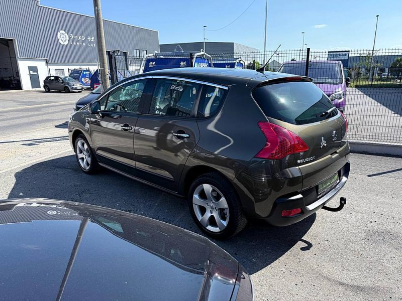 PEUGEOT 3008 2010