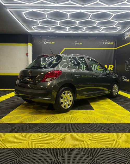 PEUGEOT 207 2010 1.4 HDI