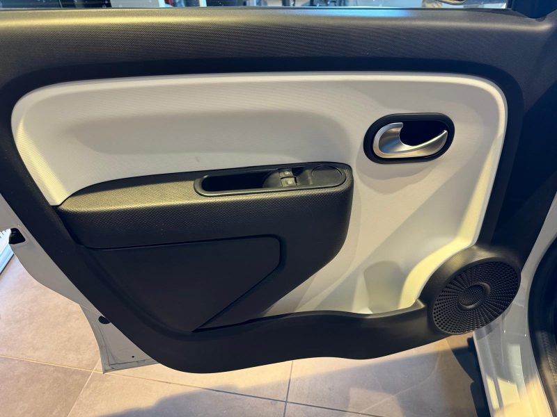 RENAULT  TWINGO  2019